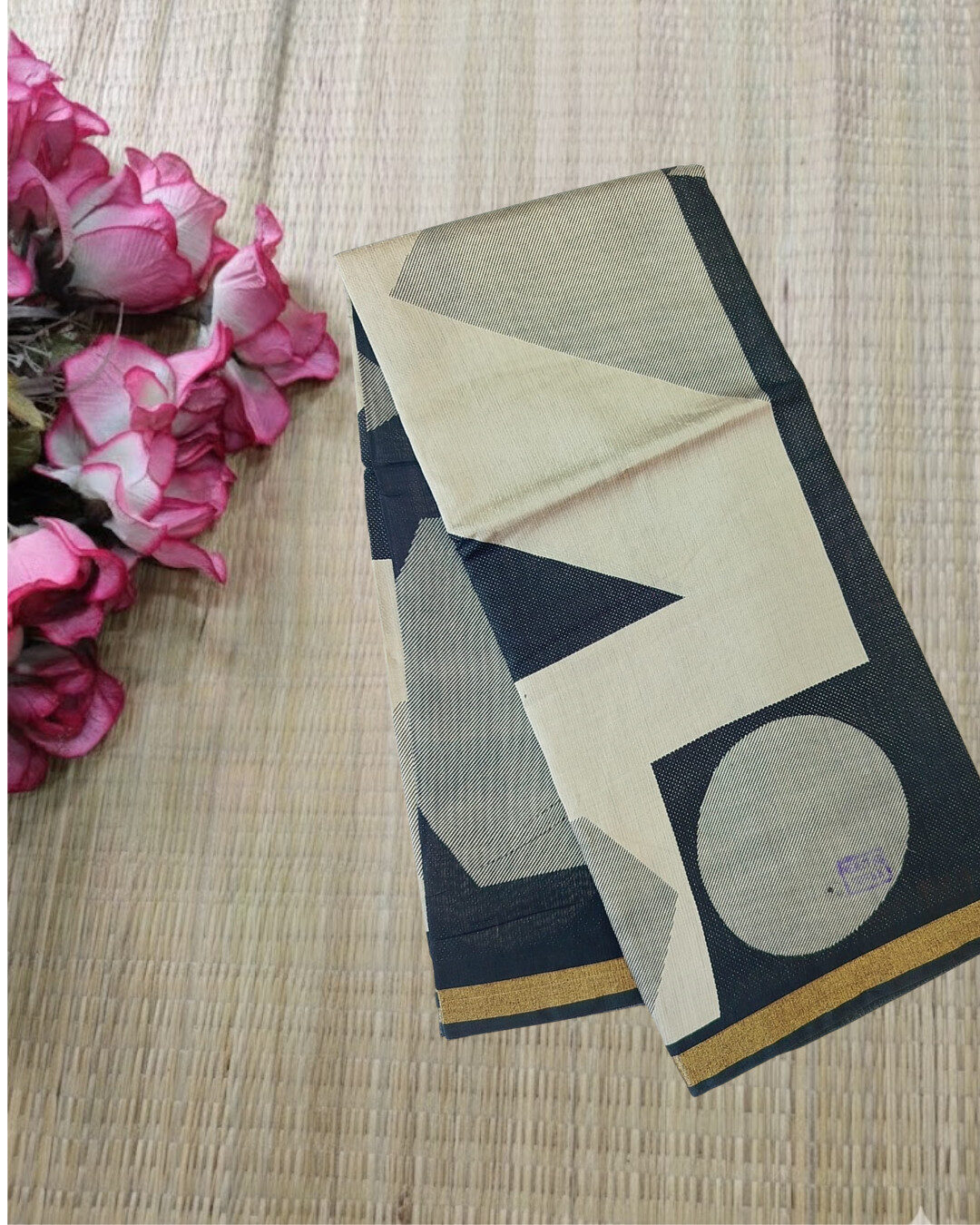 Maheswari Muslin Silk Saree