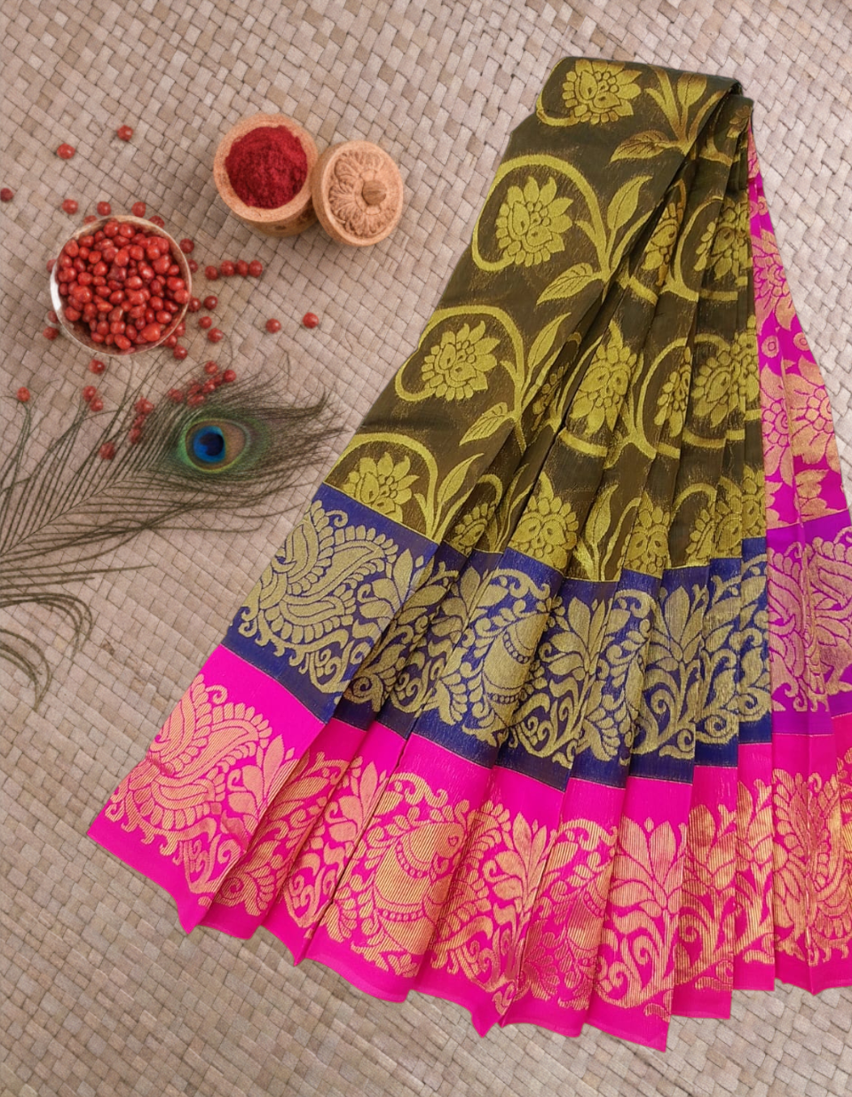 Handloom Kuppadam Saree with Jari Weaving